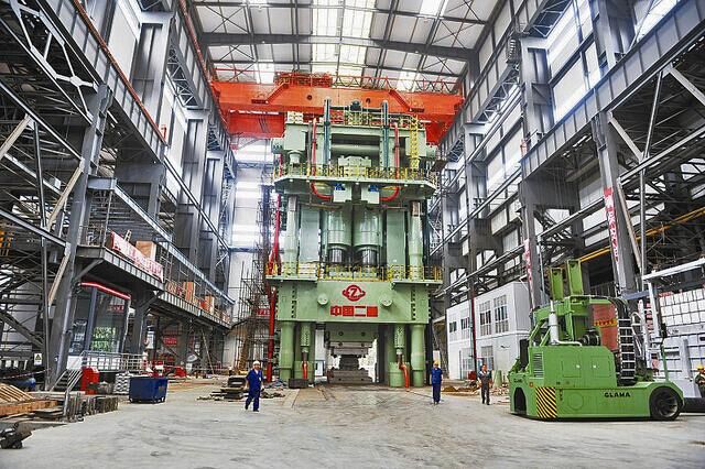 世界最大模锻液压机在中国投产